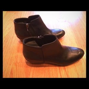 Sam Edelman Petty Ankle Bootie